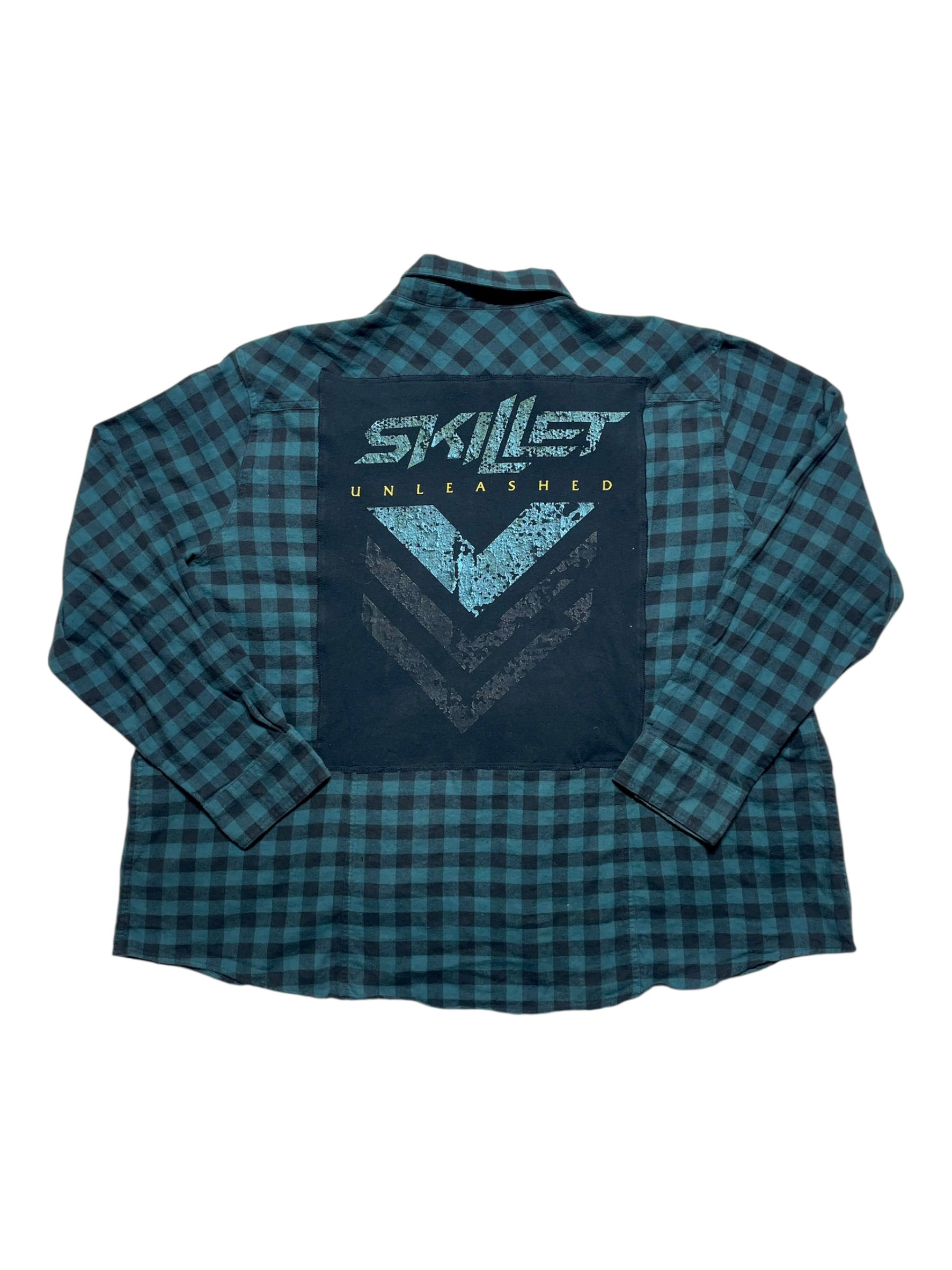 Skillet Reworked Flannel